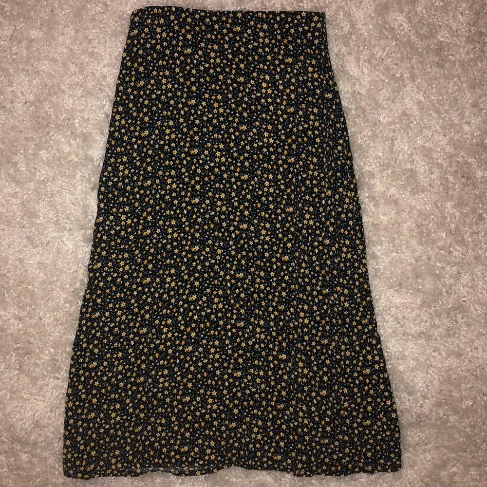 Brandy Melville skirt